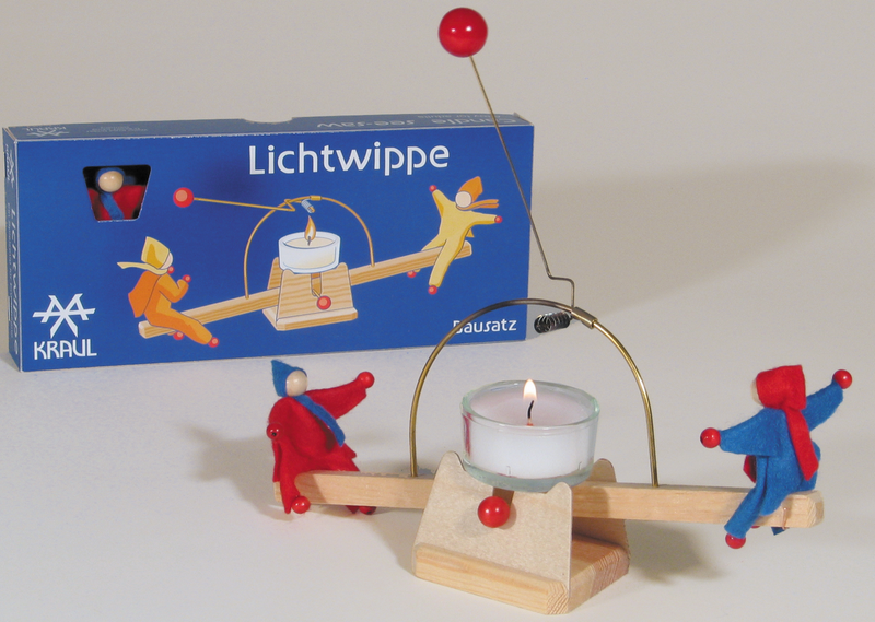 Lichtwippe mit Püppchen